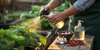 Cara Membuat Pestisida Alami dari Bahan Dapur untuk Basmi Hama Tanaman