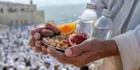 Cara Memilih Asupan Makanan agar Energi Tetap Terjaga Selama Wukuf di Arafah