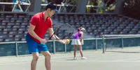 Dari Lapangan Langsung Nongkrong? Ini Cara Grooming Setelah Olahraga Biar Tetap Fresh