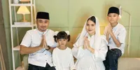 Fitri Tamara Umumkan Kelahiran Anak Ketiga Berjenis Kelamin Perempuan