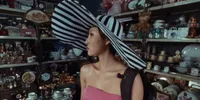 Hwasa Comeback di MV So Cute, Teaser Perlihatkan Capeknya Mengurus Bocil