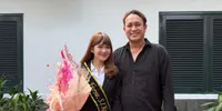 Istri Gilang Dirga Lulus Sarjana setelah 18 Tahun, Bangga dengan Perjuangan Adiezty Fersa