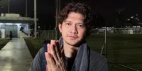 Kado Anniversary ke-14, Iko Uwais Umumkan Audy Item Hamil Anak Ketiga