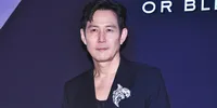 Lee Jung Jae Berduka, Agensi Konfirmasi Ayah Meninggal Dunia