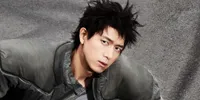 Li Xian Tampil Berani di GQ China, Visual Otot dan Gaya Industrial Jadi Sorotan