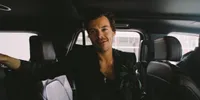 Makna Lagu Adore You - Harry Styles, Saat Mencintai Seseorang Saja Sudah Cukup Membahagiakan