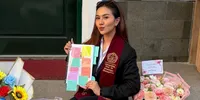 Mayang Lucyana Lulus Sidang Skripsi, Tulis Pesan untuk Vanessa Angel & Ibu yang Telah Berpulang