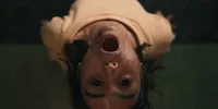 Movieverse Review Film 'PAKET SANTET': Teror Horor Bikin Paranoid Tiap Terima Paket