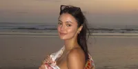 Potret Amanda Rawles Liburan Cantik di Bali, Gayanya Simpel tapi Tetap Stylish