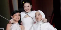 Potret Melly Lee Bareng Clara dan Alexa, Bangga Anak Didiknya Lolos Top 17 D'Academy 8