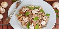 Resep Jamur Merang Tumis Bawang Putih yang Praktis, Lezat dan Kaya Nutrisi