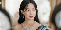 Shin Min Ah Jadi Permaisuri, 3 Gaun Mewah di The Remarried Empress