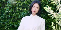 Song Hye Kyo Gabung STAND, Rilis Foto Profil Natural
