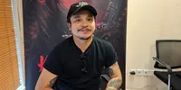 Sukses di Film Pertama, Derby Romero Tak Anggap 'DI AMBANG KEMATIAN 2' sebagai Beban