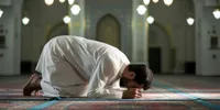 Tata Cara Sholat Istikharah Lengkap Beserta Niat, Doa, Waktu, dan Keutamaannya