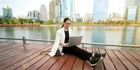 Tetap Fokus Saat Bekerja dari Mana Saja, Begini Tips Mendapatkan Produktivitas Maksimal!