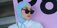 Zaskia Adya Mecca Ceritakan Pengalaman Pertama Pakai Kacamata Plus Menjelang Usia 40 Tahun