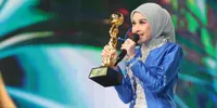 Mila dan Valen DA Juara Duo Dangdut Terpopuler Indonesian Dangdut Awards (IDA) 2026
