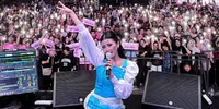 Potret Tasya Allesia Hibur Para Penonton di Kediri