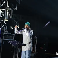 10 Potret Pas Band Tampil Enerjik di The 90's Festival, Vokalisnya: Berasa Capek Banget Sekarang