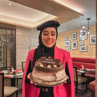 10 Potret Ulang Tahun Fairuz A Rafiq yang Digelar Meriah, King Faaz Beri Kado Puisi yang Seketika Bikin Mewek - Tak Dihadiri Ibunda Kedua Kalinya