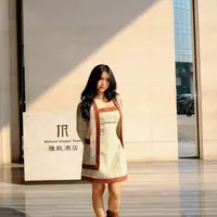 7 Gaya Outfit Fuji yang Bisa Jadi Inspirasi Fashion Untuk Perempuan Bertubuh Mungil