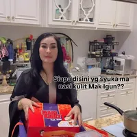 7 Potret Dapur Iis Dahlia yang Minimalis Modern, Mewah dan Sangat Estetik