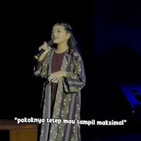 7 Potret Lika-liku Arsy Hermansyah Pentas di Sekolah, Malam Sempat Diinfus Karena Drop