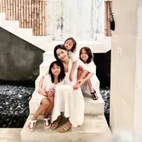 8 Potret Ririn Dwi Ariyanti Bintang Sinetron 'CINTA SETELAH CINTA' yang Akrab dengan Anak-Anaknya, Temani Nonton BLACKPINK - Tidur Berempat