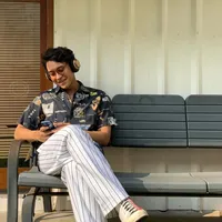 Ardhito Pramono Jadi Koas Katrok di 'Gudang Merica', Rela Ubah Rambut Belah Tengah!