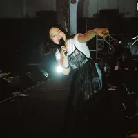 Bernadya Sukses Bikin Galau Massal di Soundrenaline 2025