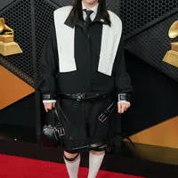 Best & Worst Dress di Red Carpet Grammy Awards 2026, Ada Sabrina Carpenter - Chappell Roan