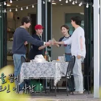 Cast Goblin Reuni di Lokasi Syuting Penuh Kenangan, Rayakan 10 Tahun Anniversary