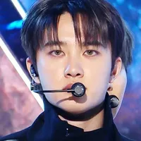 D.O. EXO Pakai Lensa Kontak Berwarna Setelah 14 Tahun Debut Jadi Idol