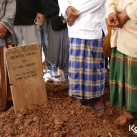 FOTO: Suasana Pemakaman Chef Harada, Dibanjiri Air Mata