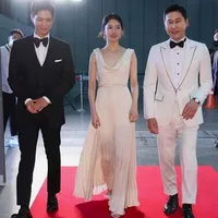 Foto Suzy Bareng Park Bo Gum di Red Carpet Baeksang Awards, Sudah Dirindukan Oleh Para Fans