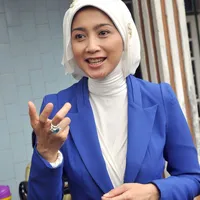 Tanpa Suami, Desy Ratnasari Merasa Kebahagiaannya Sempurna - KapanLagi.com