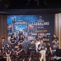 Manoj Punjabi Tantang Awi Suryadi Adaptasi Film Horor Thailand, Rilis Trailer PERUMAHAN LADDALAND
