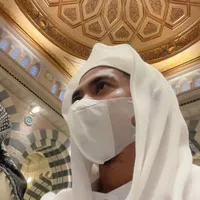 Momen Rizki DA Bagikan Aktivitas di Madinah, Jalani Ibadah Subuh Hingga Syuruq
