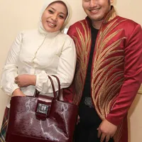 Nazar KDI Mulai Terbiasa Bawa Pacar - KapanLagi.com Nazar KDI Mulai Terbiasa Bawa Pacar - KapanLagi.com