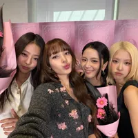 Potret BLACKPINK Reuni Singkat di Perayaan 10 Tahun Debut Anniversary