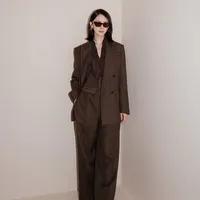 Potret Cantik YoonA Hadiri Show Max Mara di Milan Fashion Week