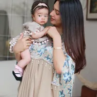 Potret Kompak Nabila Syakieb - Baby Raqeema, Goals Abis!