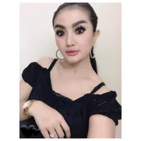 Potret Selfie ala Gina Youbi, Bikin Gagal Fokus