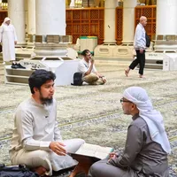 Ruben Onsu Ungkap Alasan Tak Cukur Brewok Selama di Makkah