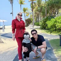 Syahrini Liburan di Bali Bersama Reino Barack dan Anak, Rayakan Ulang Tahun Bareng Anak