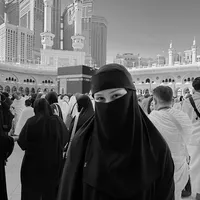 Vanesha Prescilla Umrah di Bulan Ramadan, Bahagia di Mekkah