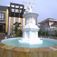Viral Raup Rp8 Miliar dari Jualan Live 2,5 Jam, Ini 8 Potret Rumah Dokter Richard Lee di Palembang yang Megah Abis Bak Resort