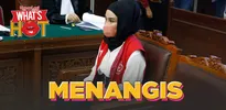 Medina Zein Menangis Rindukan 2 Anaknya Dari Balik Tahanan