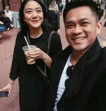 Berita Foto Putri Tanjung 7 Foto Putri Tanjung Dengan Sang Kekasih Sering Banget Bilang Kangen Dan Love You Kapanlagi Com